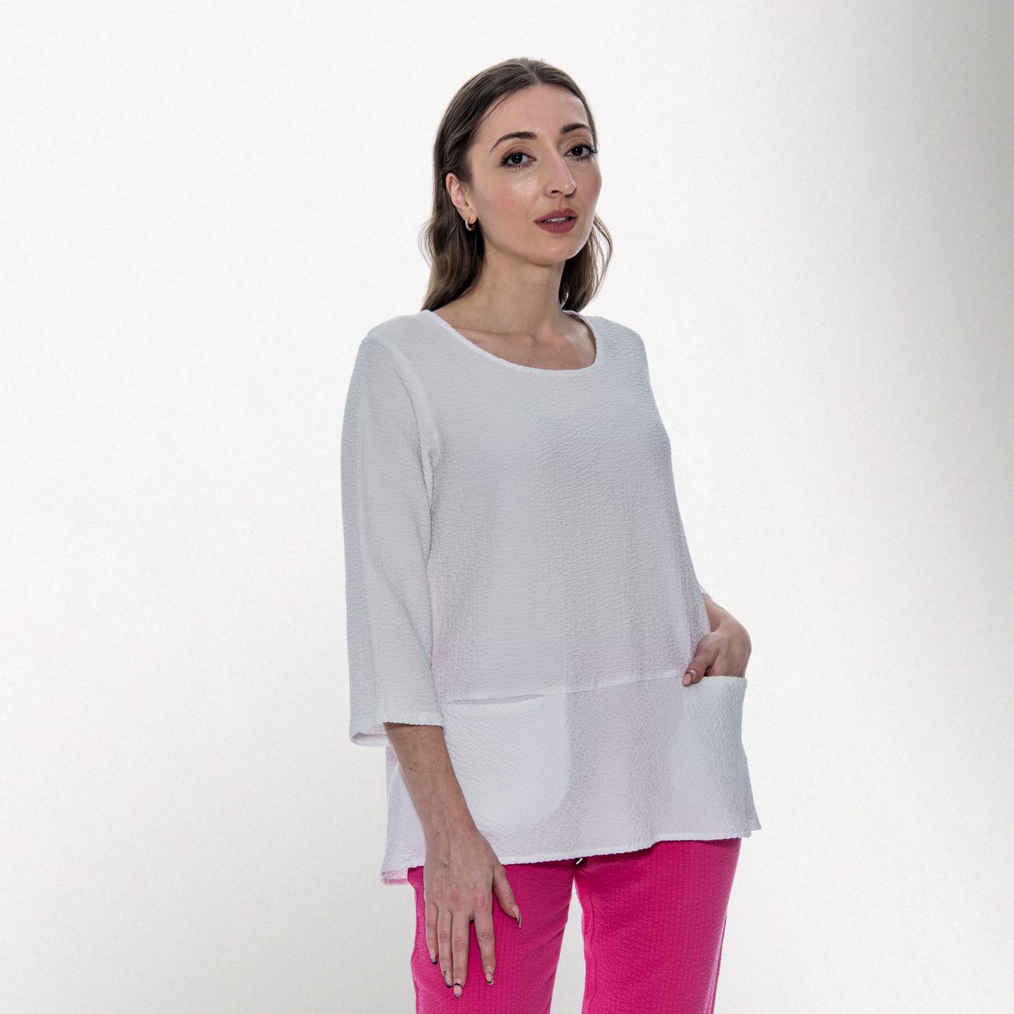 Toofan – White – Wire Collar 3/4 Sleeves Round Neck with Back Button Detail Tunic Top – C79